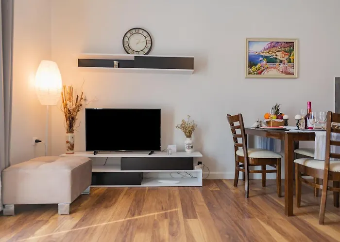 Jordi Apartment